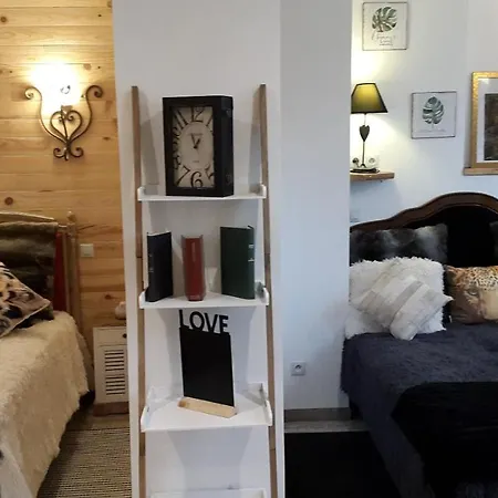 Logis L'estelvin D'hotes فندق مبيت وإفطار قرقشونه