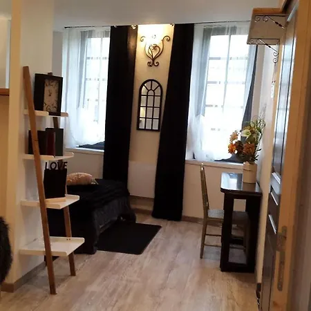 Logis L'estelvin D'hotes فندق مبيت وإفطار 3*